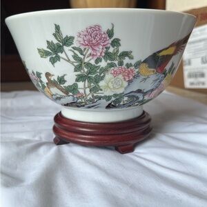 Lenox “Bird of Paradise” Serving bowl